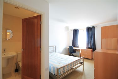 2 bed flat, City Gate, Newcastle Upon Tyne, Newcastle, NE14DL - Image 3